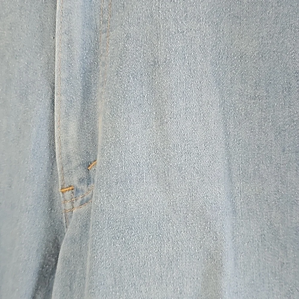 Vintage Levi's 535 Orange Tag.